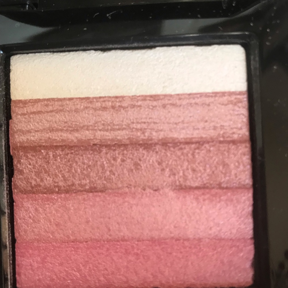 Bobbi Brown